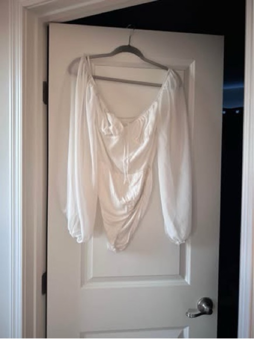 Women’s White Off-Shoulder SABO Bodysuit. NWOT.